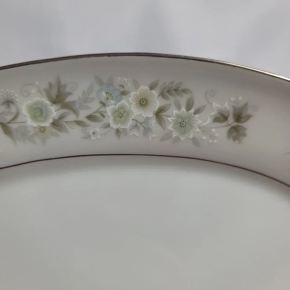 Imperial China Wild Flower Gravy Boat With Underplate Green Blue & White Flowers